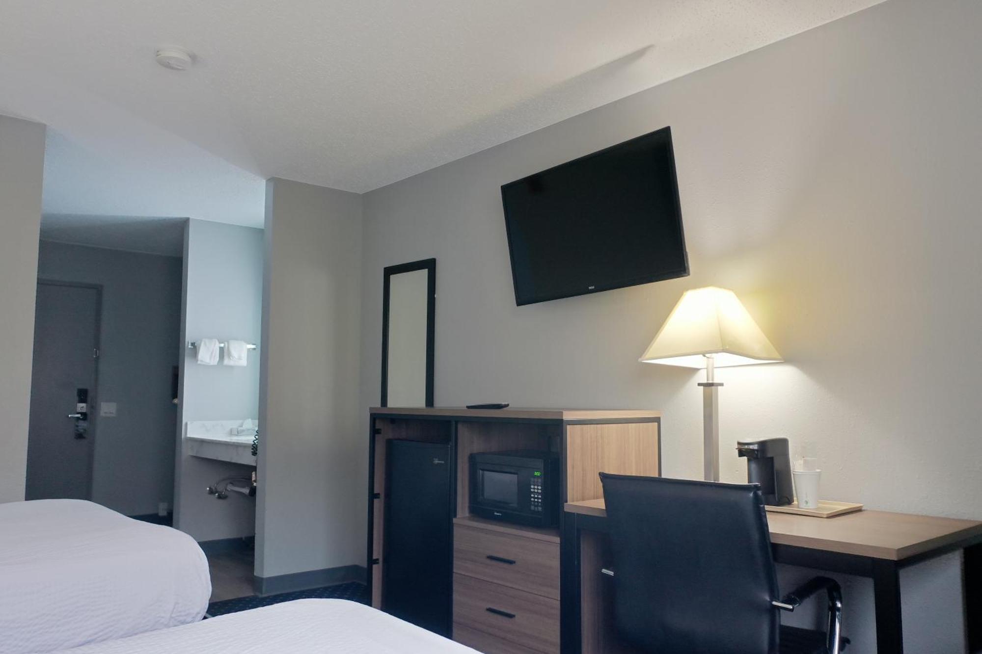 Super 8 By Wyndham Rockford I-90 Casino District Ξενοδοχείο Εξωτερικό φωτογραφία