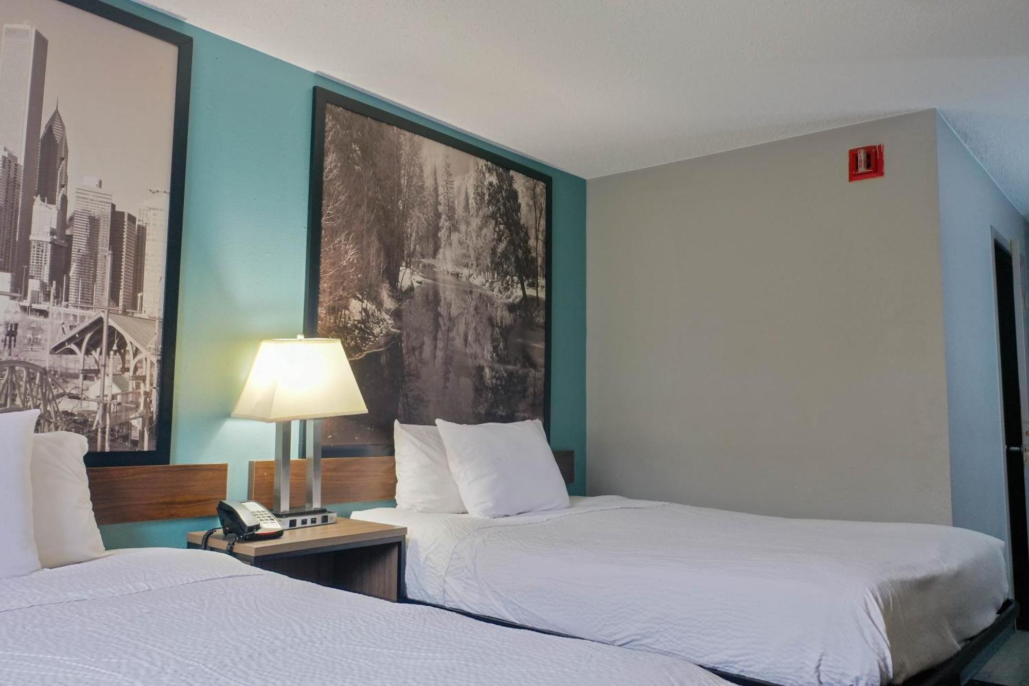 Super 8 By Wyndham Rockford I-90 Casino District Ξενοδοχείο Εξωτερικό φωτογραφία