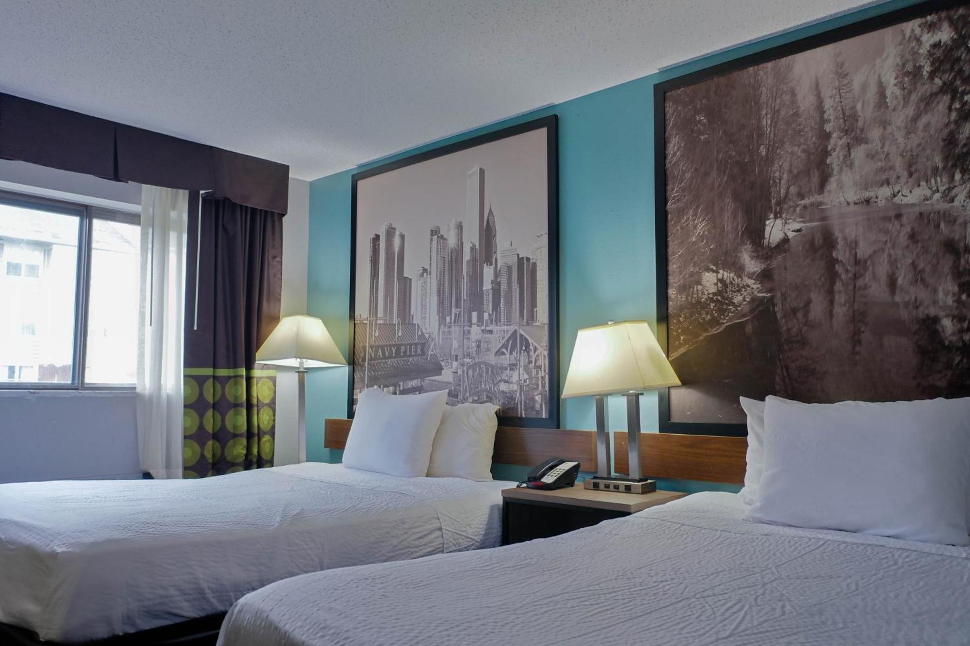 Super 8 By Wyndham Rockford I-90 Casino District Ξενοδοχείο Εξωτερικό φωτογραφία