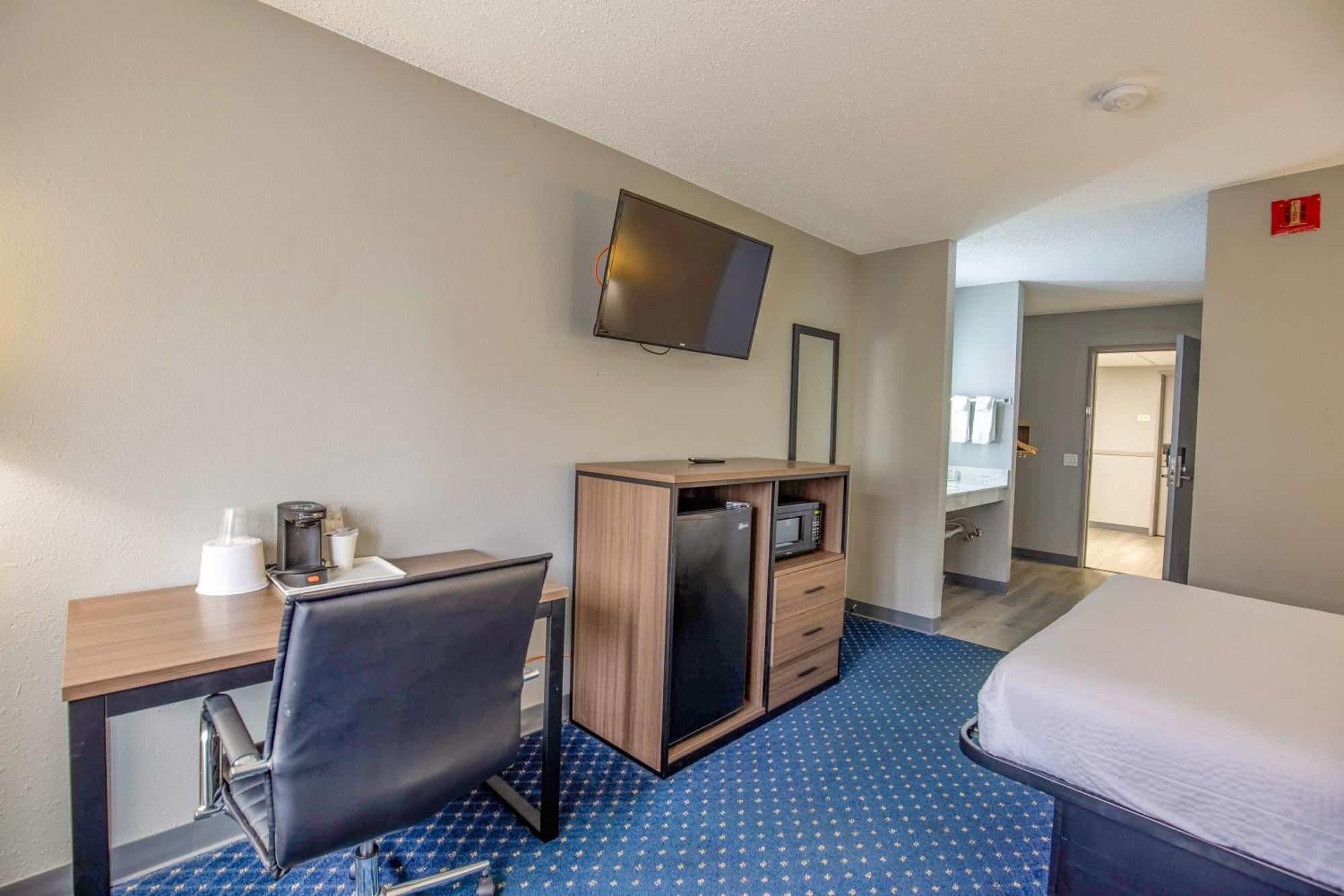 Super 8 By Wyndham Rockford I-90 Casino District Ξενοδοχείο Εξωτερικό φωτογραφία